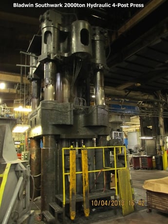 2000 Ton, Baldwin hydraulic forge 4-post press, 60" stroke, 120" daylight, 52" x50" bed - Image 4