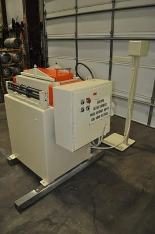 8000 lb. CWP / Rowe servo feed line, 15" W x .093", pilot release, entry/exit pinch rolls, cascade rolls - Image 5