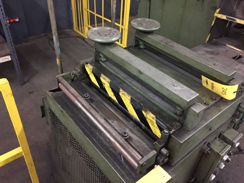 20" x .065" Rowe #R-20TC, 7-roll straightener, entry/exit pinch rolls, forward/reverse/jog, s/n 18180 - Image 6