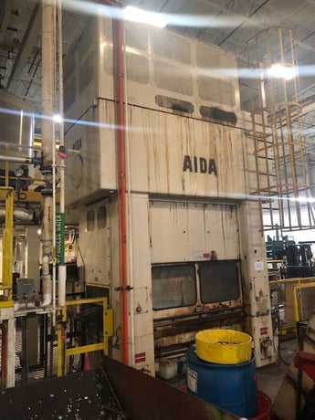 330 Ton, Aida #PMX-L2-300(1), straight side double crank press, Link drive, 5.9" stroke, 18.5" Shut Height - Image 2