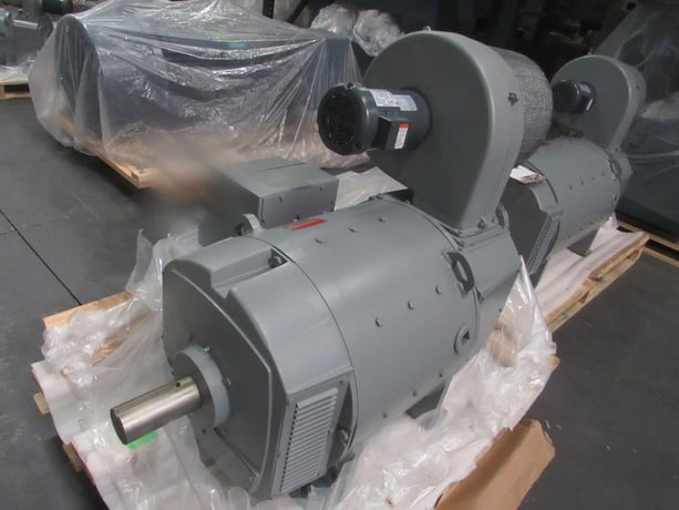 300 HP 1750/2000 RPM General Electric, Frame 506AT, DPFG-BV, BB, new, 500VA, 150/300VF (2 available) - Image 2