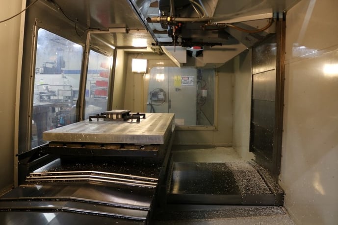Haas #VF-6D/40, 15000 RPM spindle,coolant thru spindle,air blast, #40 taper, 24 side mount tool - Image 4