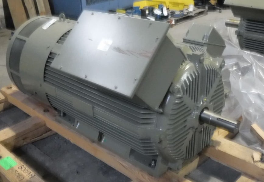 300 HP 3600 RPM General Electric, Frame 5011LS, TEFC, BB, new surp, 4000 Volts CCW-ODE - Image 2