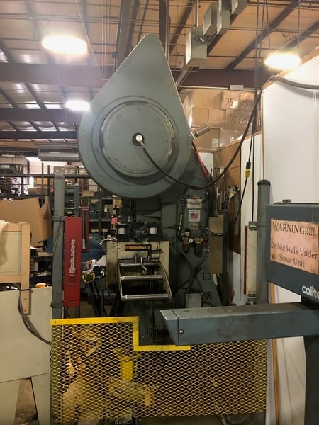 60 Ton, Johnson #60, 3" stroke, 10-75 SPM, Wintress, 12" servo feed line, 22" x32" bed - Image 6