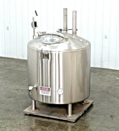 250 gallon Trinity air insulated jacketed tank with scale, 304 Stainless Steel, 48" inner dimensions, 39" - Image 1