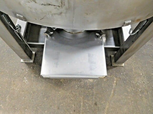 200 gallon Stainless Steel bottom agitated feeder tank, 44-1/2" inside diameter, 48" inside height, 6" - Image 6