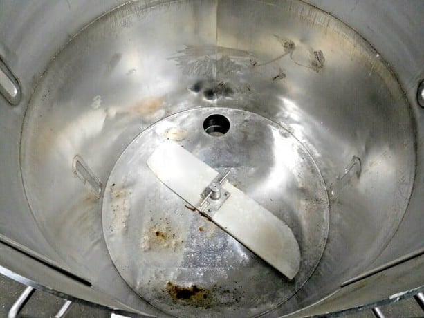 200 gallon Stainless Steel bottom agitated feeder tank, 44-1/2" inside diameter, 48" inside height, 6" - Image 8