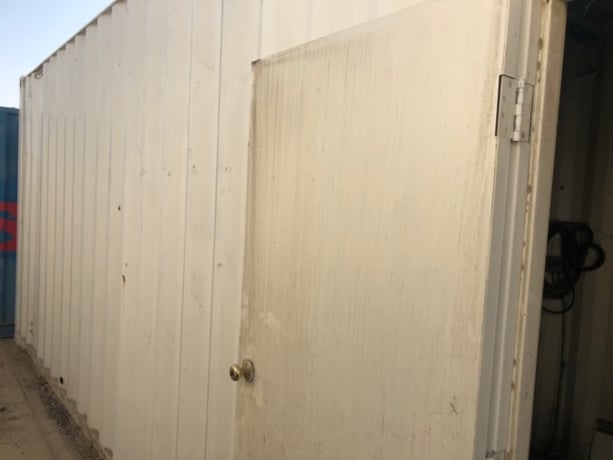 900 KW Detroit, 16V149T engine, in 40' container, 480 Volts - Image 2