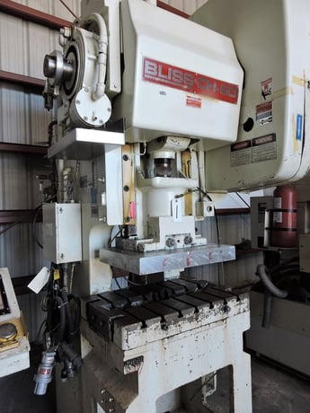 60 Ton, Bliss #CH60, hi-speed to 500 SPM, 2" stroke, air clutch & brake, 32" x21" bed, bolster plate - Image 6