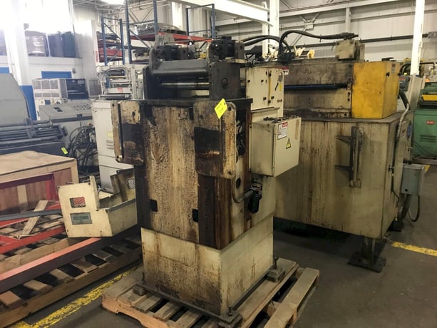 14" x .135" Minster Servo roll feed, cabinet base mounted - Image 1