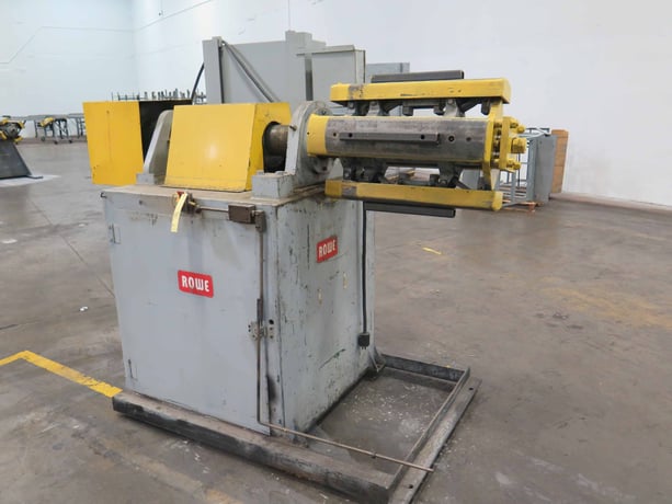 10000 lb. Rowe #PM-FAC123-230, servo feed line, 30" W x .135", uncoiler, straightener, 1995, #14039J - Image 4