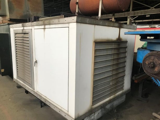 250 KW Marathon #500FDR8040GG-H282W, 313 KVA diesel generator - Image 1