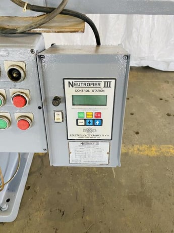 10" x 24" Gallmeyer & Livingston #360, hydraulic horizonal grinder, incremental downfeed, over the wheel - Image 9