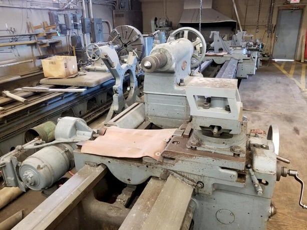 56" x 342" Bertram, engine lathe, dual carriages, 250 RPM, 28" 4-Jaw chuck, 3" spindle hole - Image 9