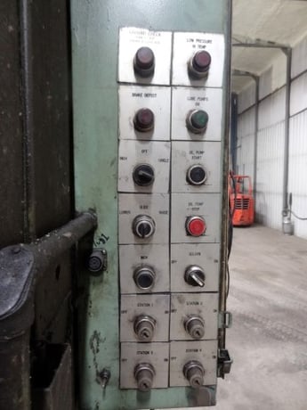 650 Ton, USI Clearing #S4-650-108-64, straight side 4-point press, 18" stroke, 48" Shut Height, 14" adjustment - Image 10