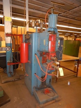 150 KVA Thompson Spot Welder with Technitron Control, 22" throat - Image 1