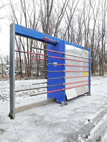 20300 sq.ft., Alfa-Laval, AQ14-LFG, plate & frame heat exchanger, 150 psi, alloy 304 Stainless Steel plates - Image 1