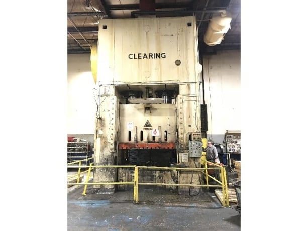 2000 Ton, Clearing #F2-200-84, straight side press, 12" stroke, 48" Shut Height, 8" adjustment, 10 SPM, 84" x - Image 1