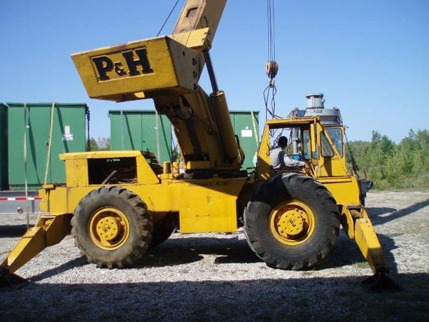 28 Ton, P & H P & H/Harnisfeger #Series-100, hydraulic rough terrain crane, 70' boom, 3 Section Telescopic, 4 - Image 2