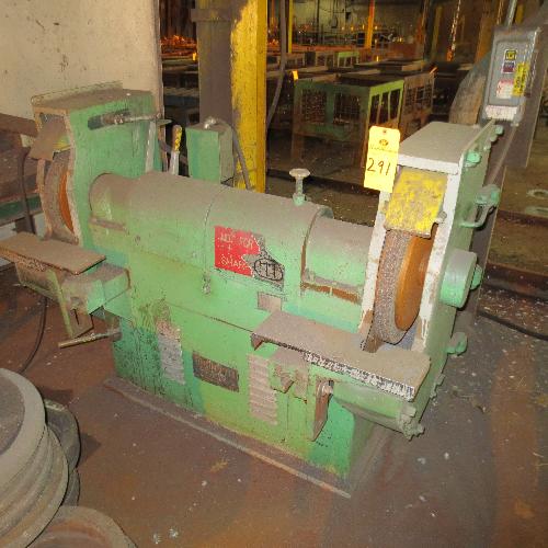 Cincinnati #100, double ended grinder, 24" wheel, 1500-1900 RPM, S/N 237542 - Image 1