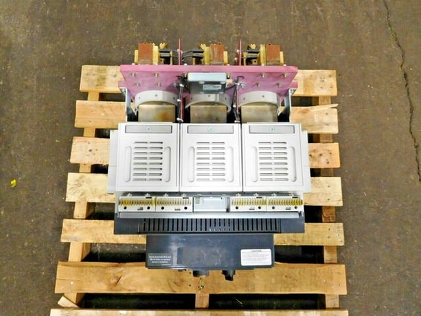 1600 Amps, Siemens, WLF2A316, Integrated cubicle bus power circuit breaker, with Siemens ETU745 trip unit - Image 8