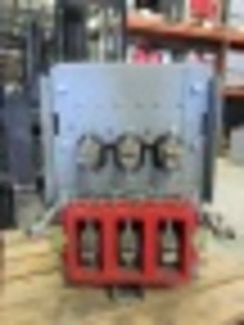 600 Amps, General Electric, AK-1-25-4, manually operated, drawout, #AB5999 - Image 3