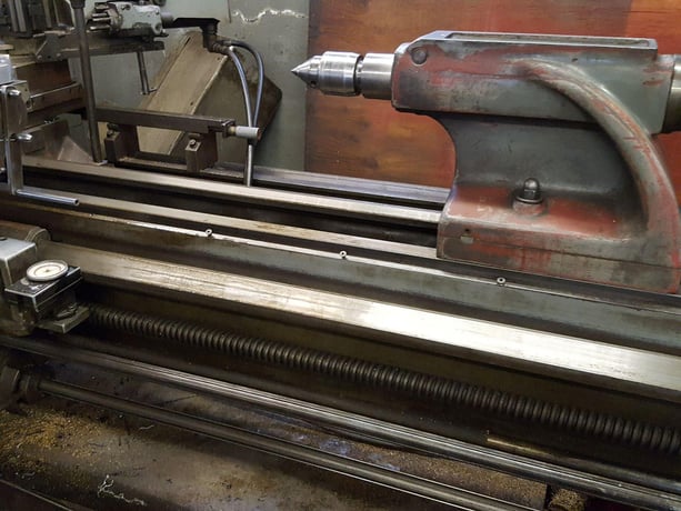 27.8" x 80" Graziano #Sag-20, gap bed lathe, 2-1/4" spdl hole, 10 HP, steady rests, folloow rest, 1972 - Image 2