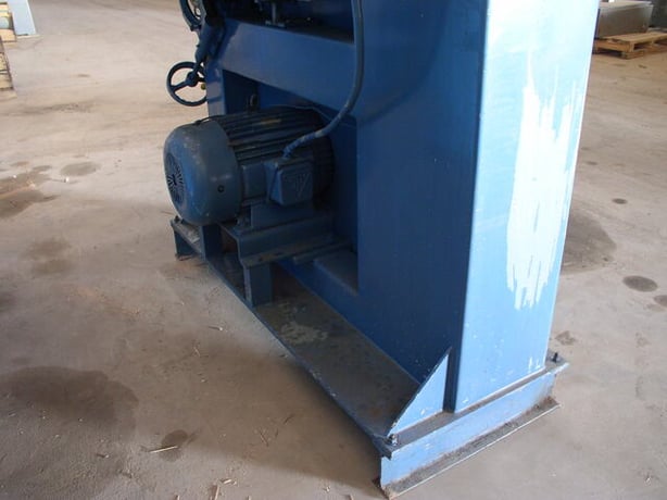 41.5" x 21" Tannewitz #RHNE, vertical band saw, 42" wheel diameter, S/N 73242 - Image 3