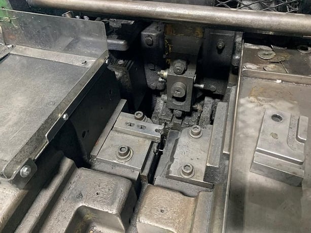 5/8" Johns Manville #C375, cold header machine, air clutch & brake, excellent, 1970, #0305720 - Image 2