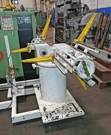1600 lb. CWP #2RD, double end uncoiler, 18" width, 48" O.D., 11.5" - 17.5" ID, manual rotation - Image 3