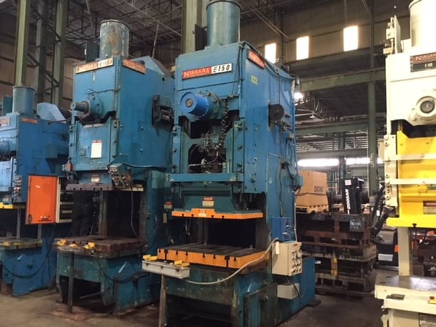 150 Ton, Niagara #E-150, OBS press, 6" stroke, 20.5"Shut Height, 6" adj., 35 SPM, 50" x30"bed, 1980 - Image 1