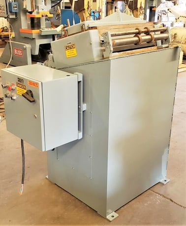 24" x .067" CWP #24B, straightener, 12-roll, 2" dia. x 24" straight rolls, reconditioned, under power, 1998 - Image 4