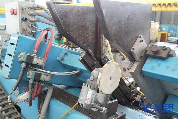 Hautau #CC15M, double end chamfer machine,.25"-1.5" dia. capacity, 2"-36" lgth, 1995, #61481 - Image 7