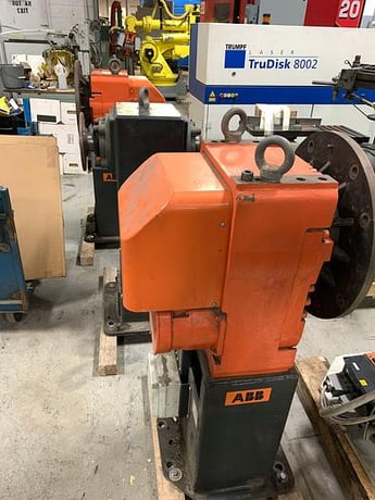 ABB, IRB 2400, robotic laser welding cell w/dual ABB IBRP 2000L dual trunnions, 2007 - Image 6
