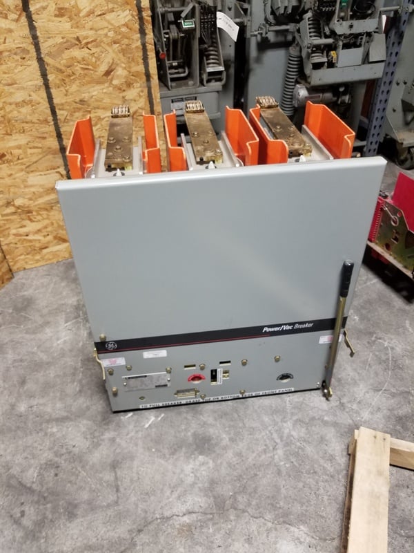 1200 Amps, General Electric, VB1-13.8-1000-3, 125 VDC - Image 1