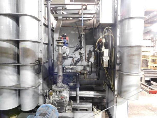 36" width x 48" D x 32" H Seco Warwick, vacuum carburizing furnace w/quench, gas fired, 2300°F - Image 4