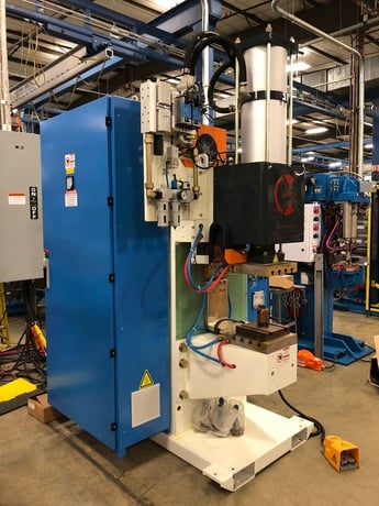 Heron #DR-45000, 45kJ capacitor discharge projection welder, 12"-15-7/8" throat, foot switch & dual palm - Image 2