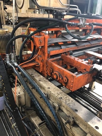 .036" x 4' Stirlich, hydraulic shear, 170 SPM, heavy duty hydraulic cylinders, 2000 - Image 3