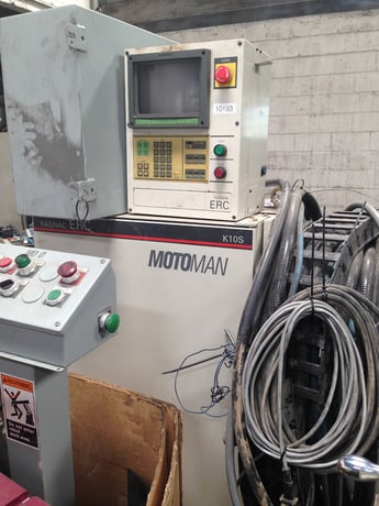 Motoman, 6-axis nu tech teachable robotic we, Thermalarc 400LTS power supply - Image 4