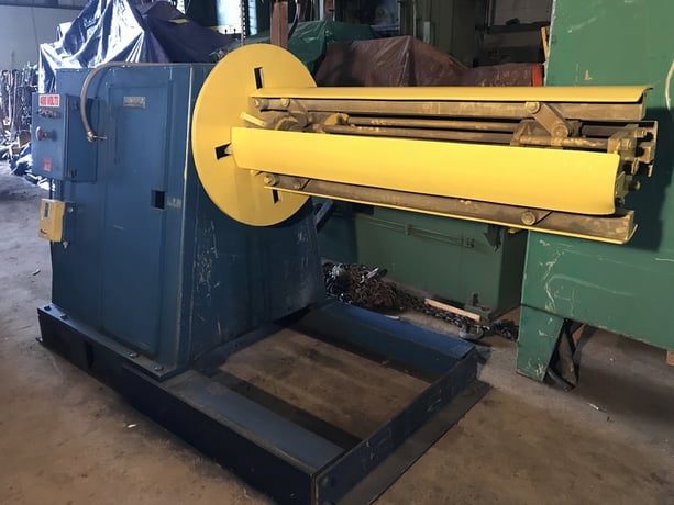 20000 lb. Bradbury #420-60, uncoiler, 60" width, 72" outside dimensions, 17"-21" ID, 4 leaf style, #11021 - Image 1