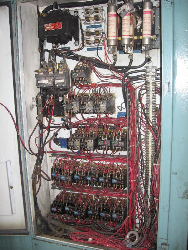120 Ton, Hydramet, double acting, 8" fill, 10" die bore - Image 6