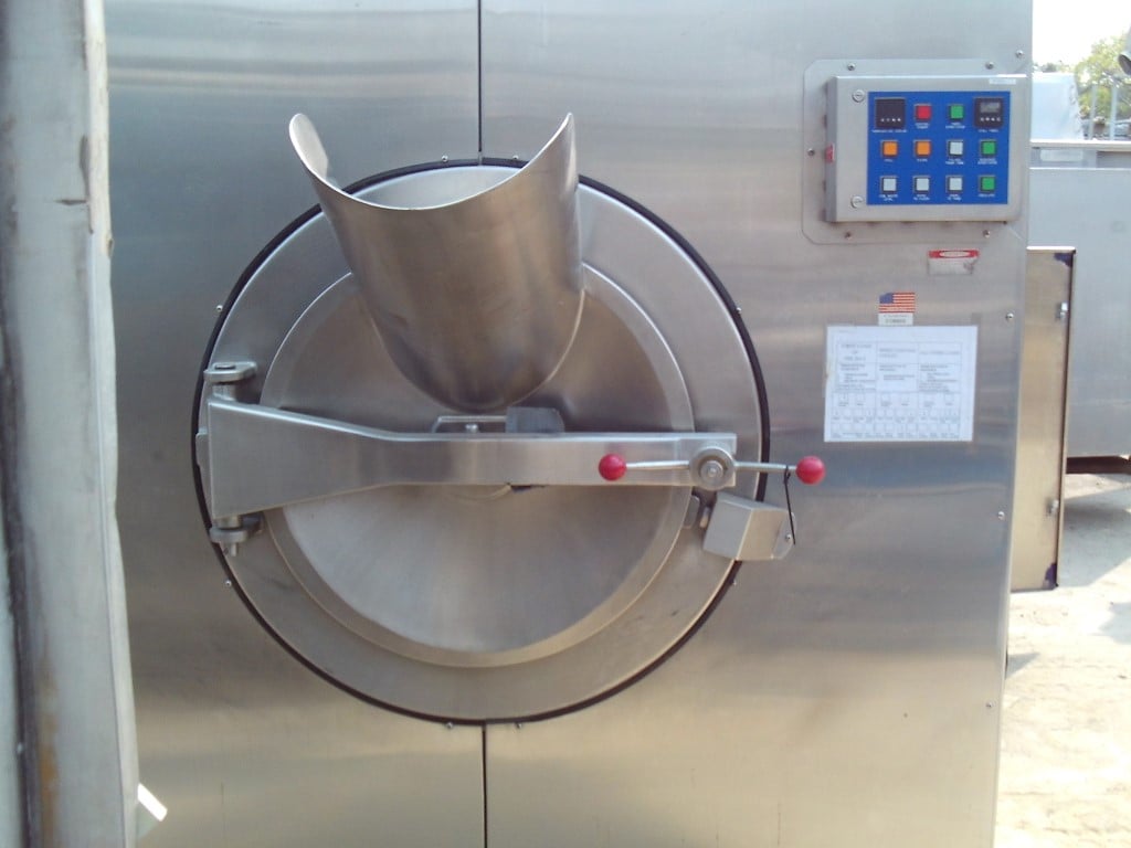 Cleveland #P-TC-320, Stainless Steel vertical tumble chiller, 320 gallon bagged kettle, enclosure - Image 1