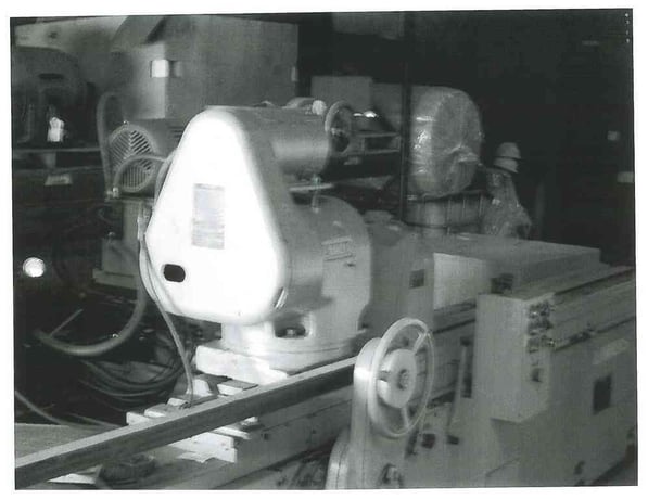 24" x 96" Landis #3RH, roll grinder, automatic infeed, 4-jaw 18" chuck, Bijur lube, coolant - Image 5