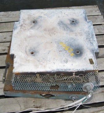 2 3" X 26" X 3" Electric Platen (qty 2) - Image 1