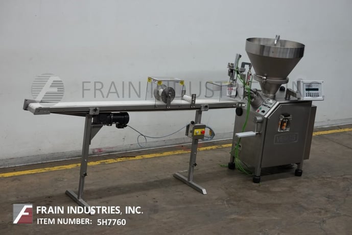 Vemag #500, continuous, twin screw, vacuum stuffer, 500-2200 Kg' s per hour, tilt back product hopper with - Image 1