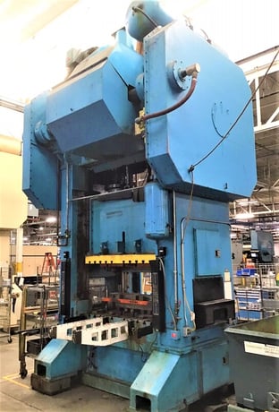 400 Ton, Blow #SC2, 14" stroke, 24" Shut Height, 60" x 42" bed, 25-45 SPM, 1999 - Image 3