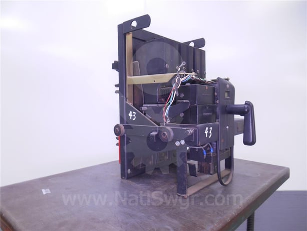 600 Amps WH Db-25 Eo/do 1p 125 Volts DC Control, 125 Volts DC Uv Inst - Image 6