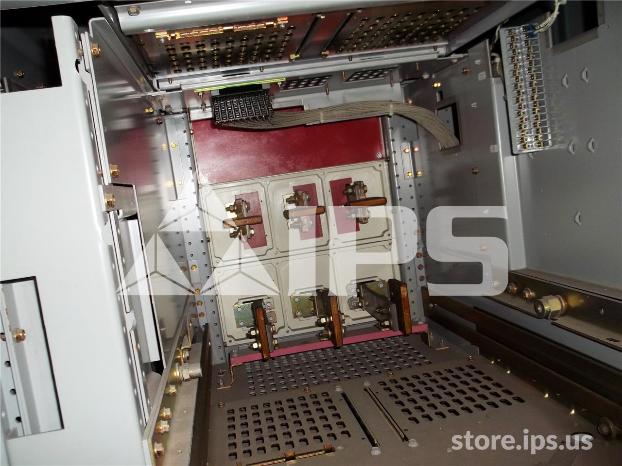 3200 Amps GE Akd-10 Fused Indoor Switchgear 4-800 Amps Feeder - Image 2