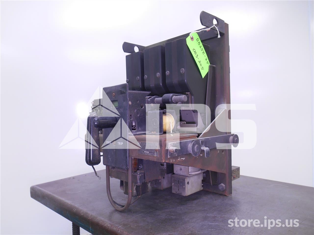 600 Amps WH Db-25 Eo/do 1p 125 Volts DC Control, 600 Amps Series Trip - Image 3