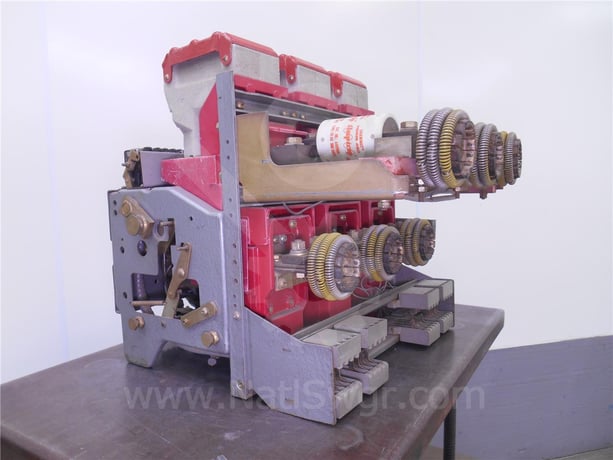 1600 Amps ITE Kdon-1600 Red Eo/do 48 Volts DC Control, 120 Volts AC Trip, Od5 Lsi 800a, 800 Amps Fuse - Image 4